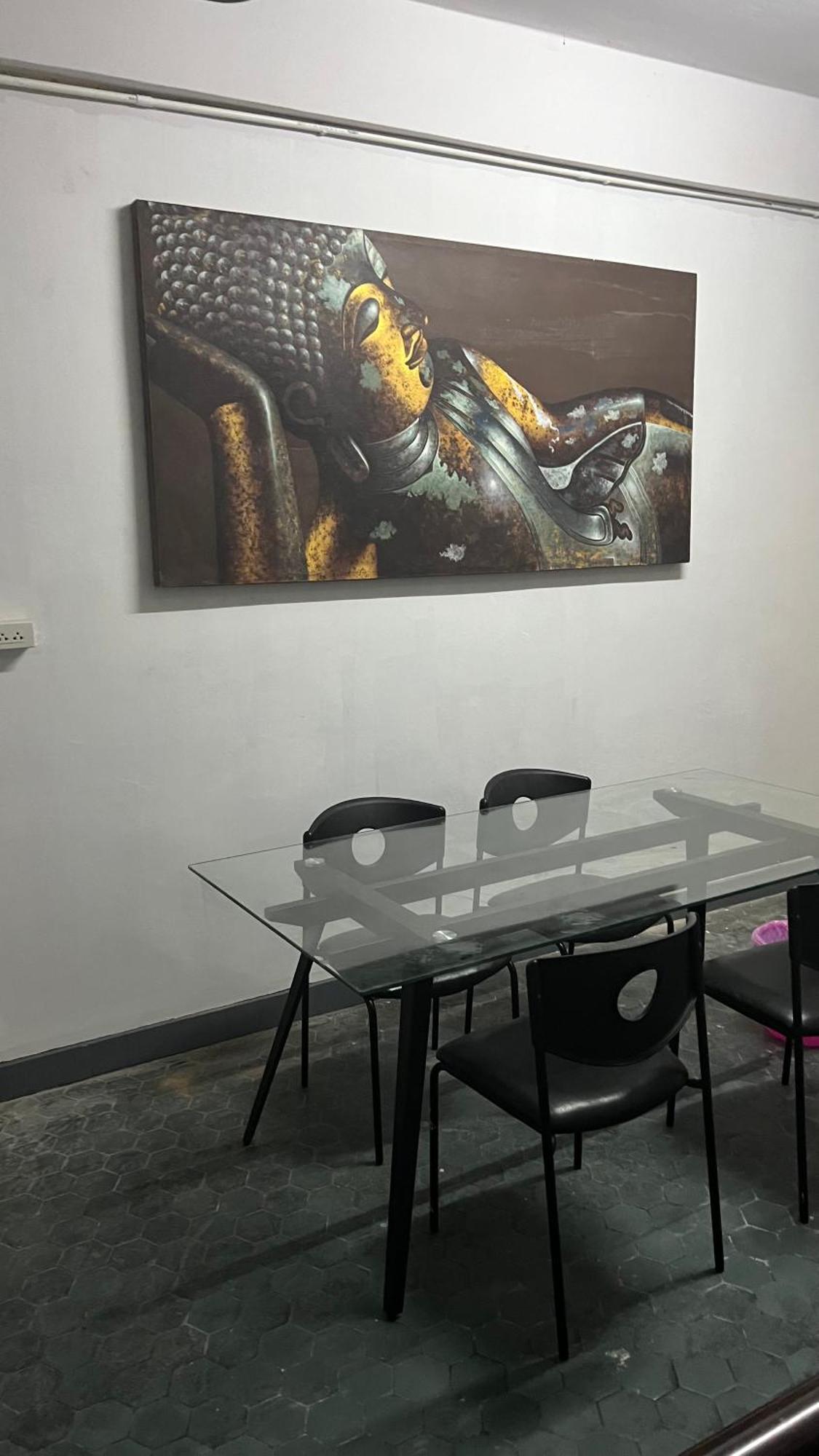 W District Hostel Bangkok Extérieur photo